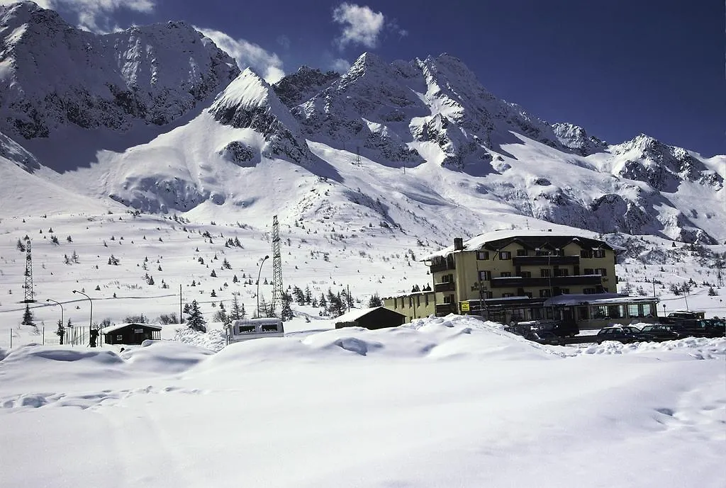 Hotel Dolomiti Passo del Tonale